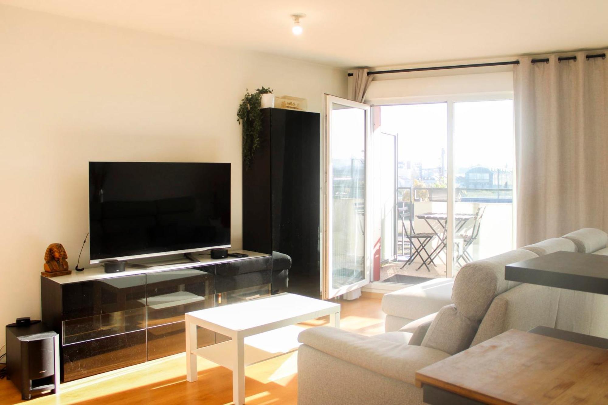 3-Rooms Apartment With Wifi And Balcony Saint-Denis  Exteriör bild